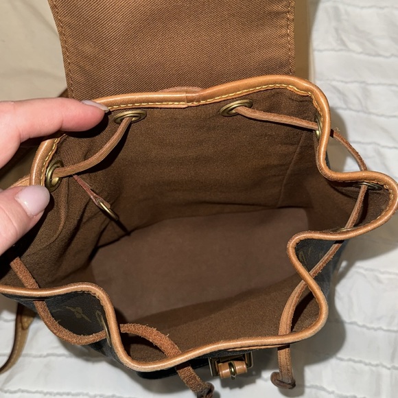 Louis Vuitton Montsouris PM backpack - Picture 12 of 13